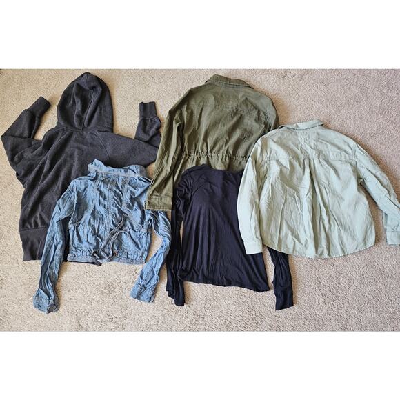 Womens Fall Clothing lot of 5 AE, VS, Old Navy, Mossimo, Lou & Grey XS-Med - Picture 2 of 16